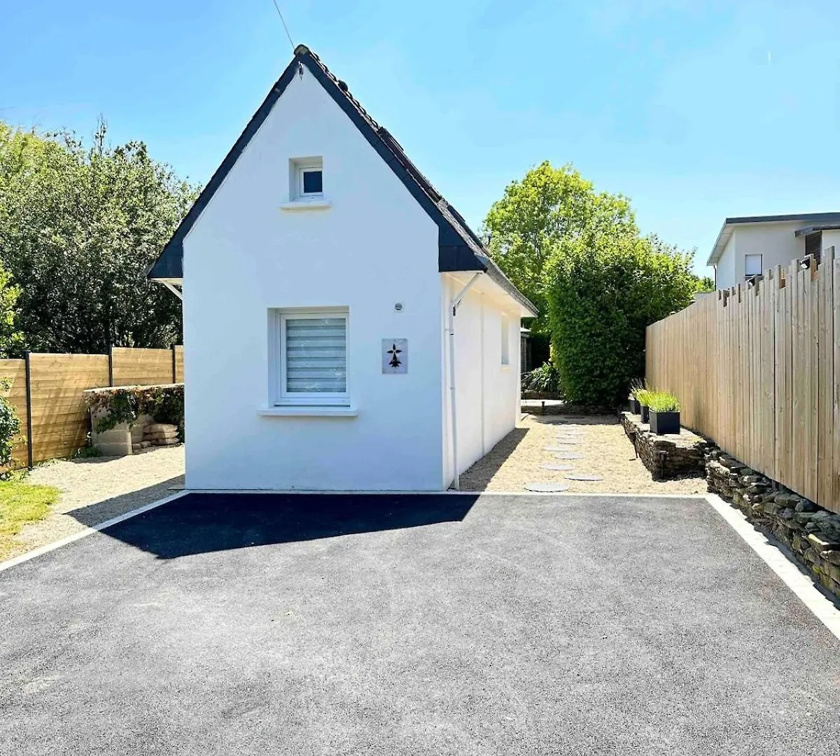 פלוגונבלי Tiny House Proche De La Plage בית נופש